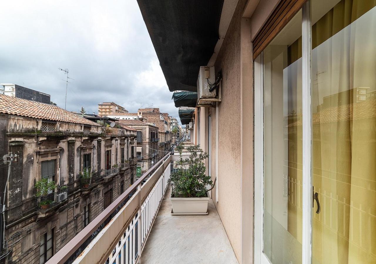Bed & Breakfast Firenze Катания Экстерьер фото